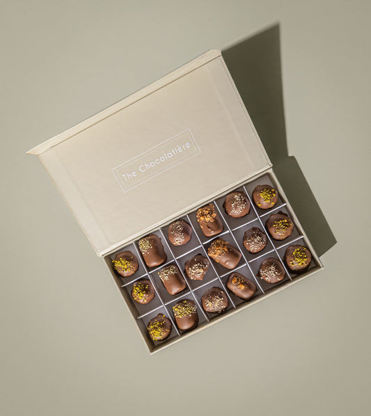 ( 18 pieces) Small Box Luxury Collection